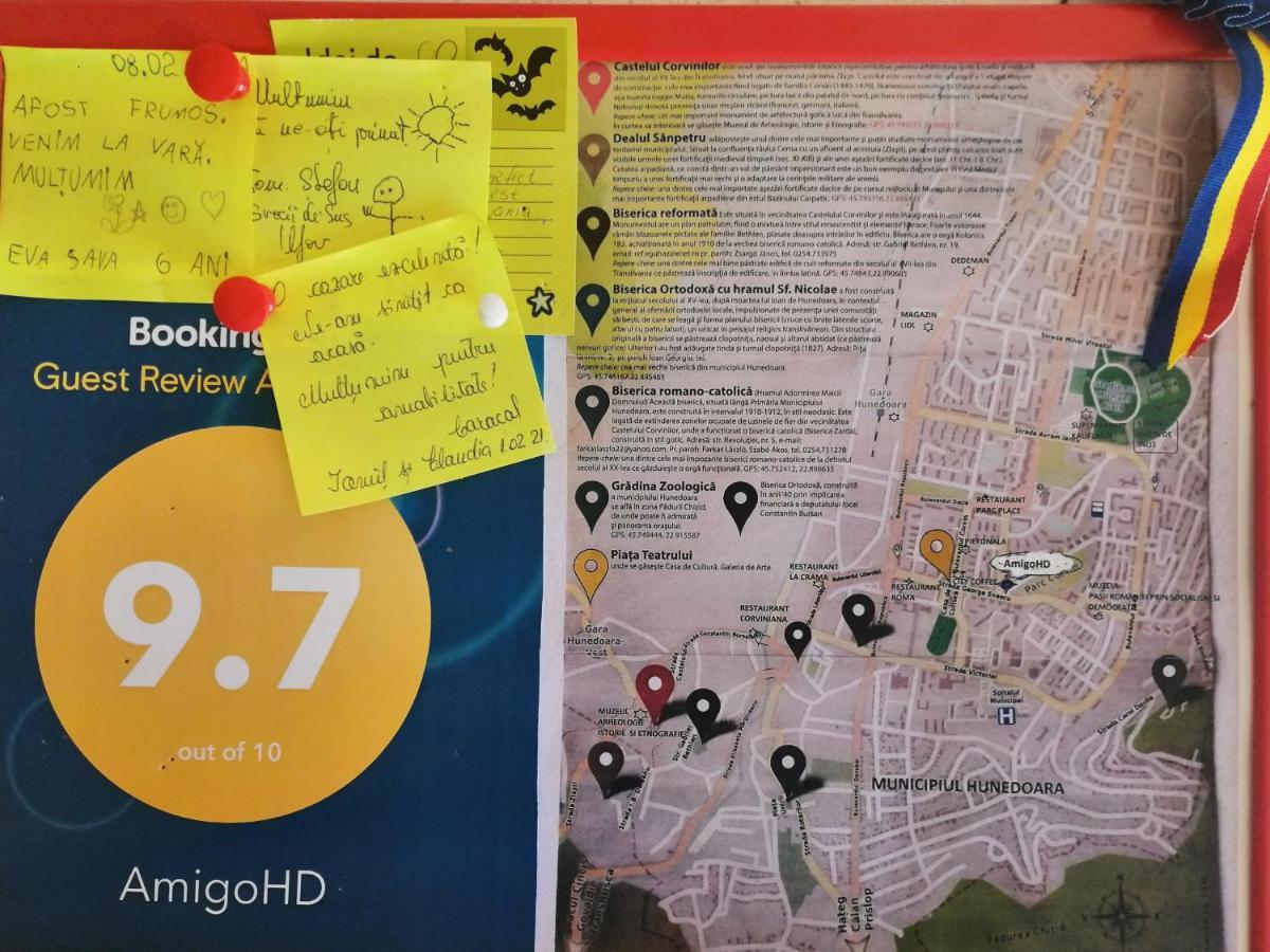 Appartamento Amigohd Hunedoara Esterno foto