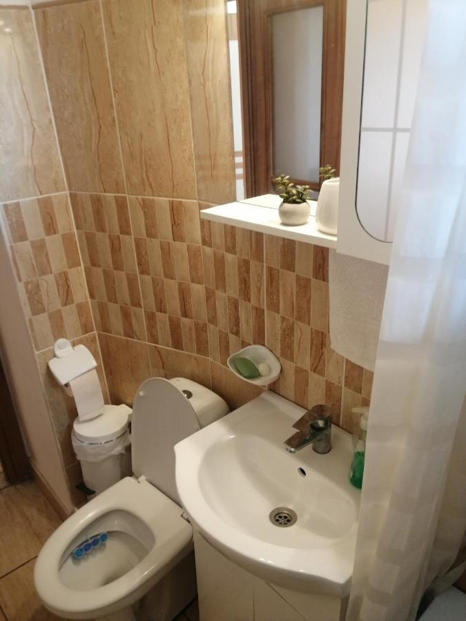Appartamento Amigohd Hunedoara Esterno foto
